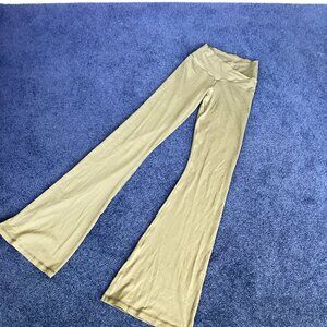 Green Offline by Aerie High Rise Long Inseam Yoga Pants - Medium